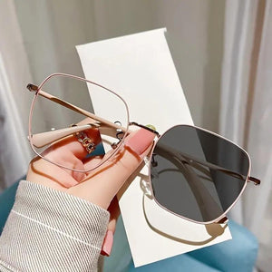 Glamit Photochromic Color Changing Sun Glasses